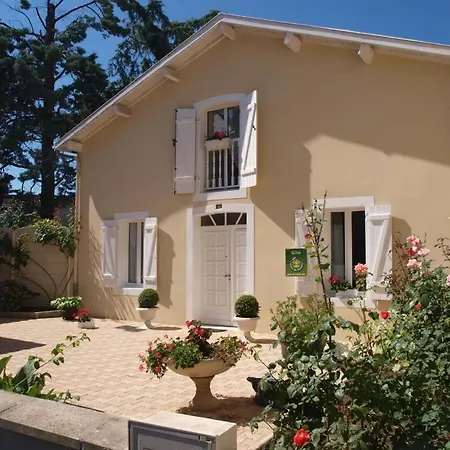 Nyaraló Des Graverots *